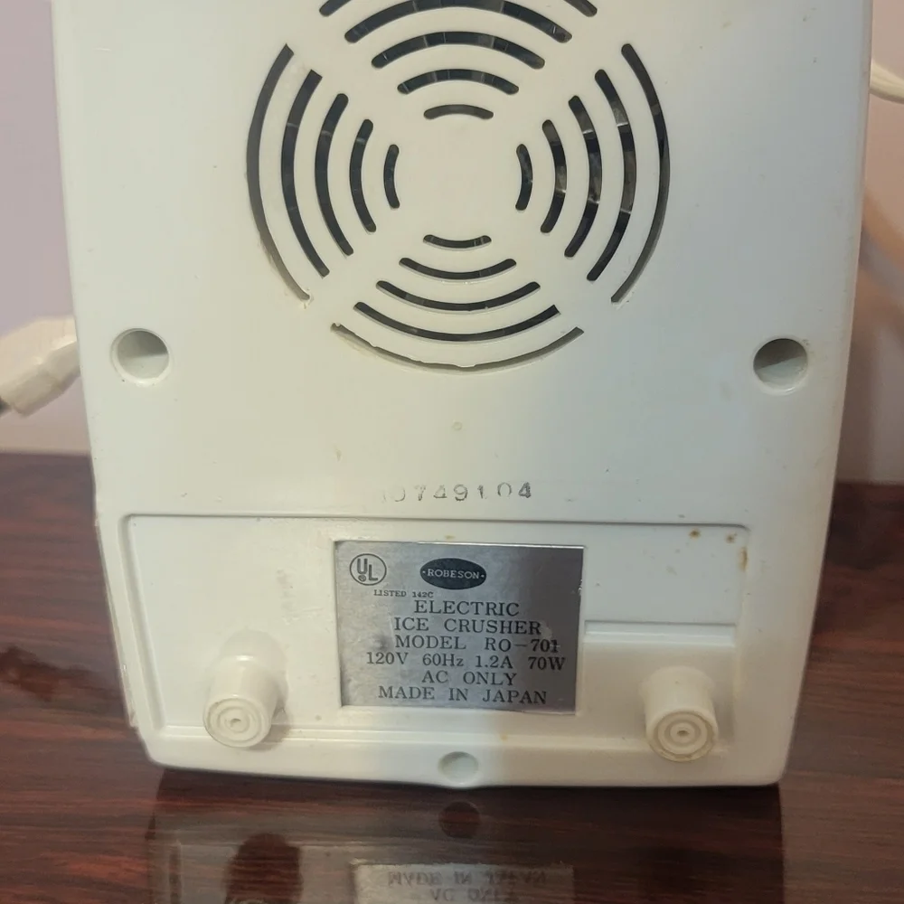 Vintage 1970's ROBESON Model # RO-701 